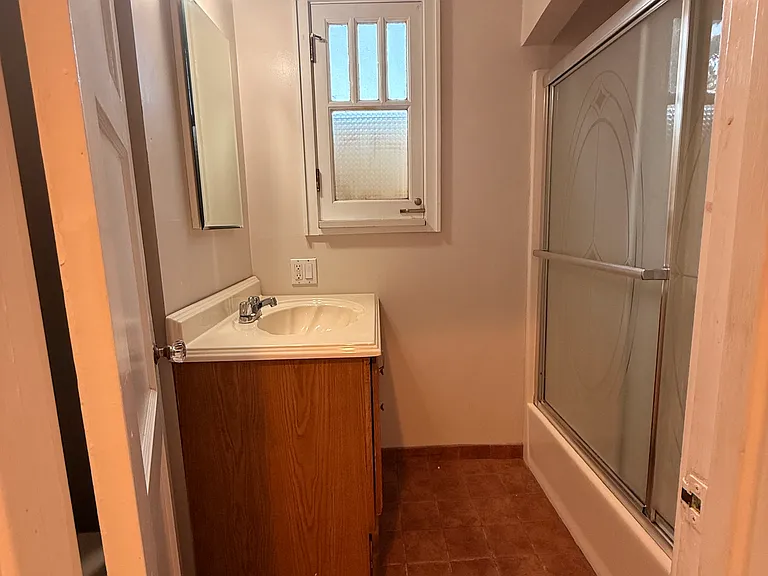3852 Elm Ave #1/2 — Photo 8