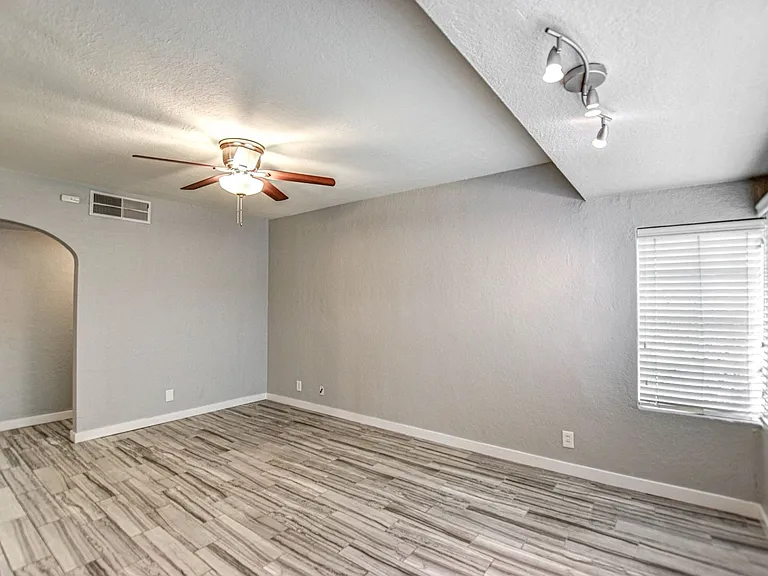 Vintage Ranch Home — Photo 18