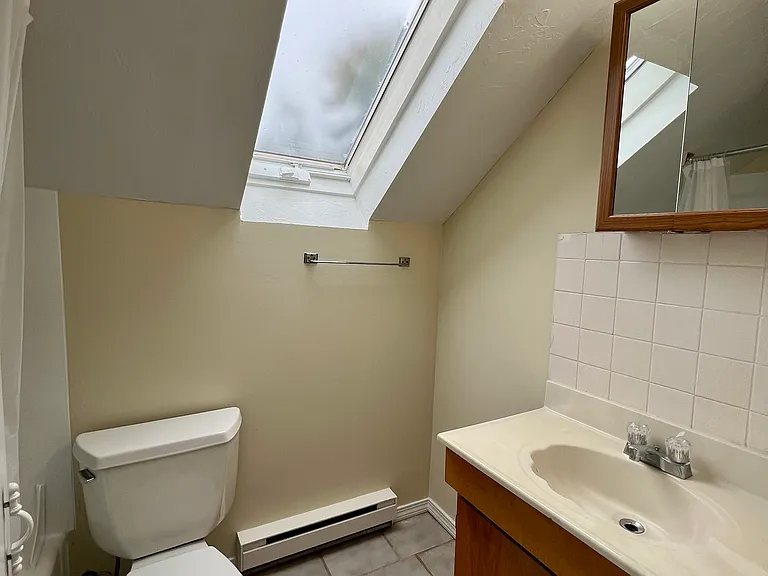 512 S Main St #3 — Photo 4