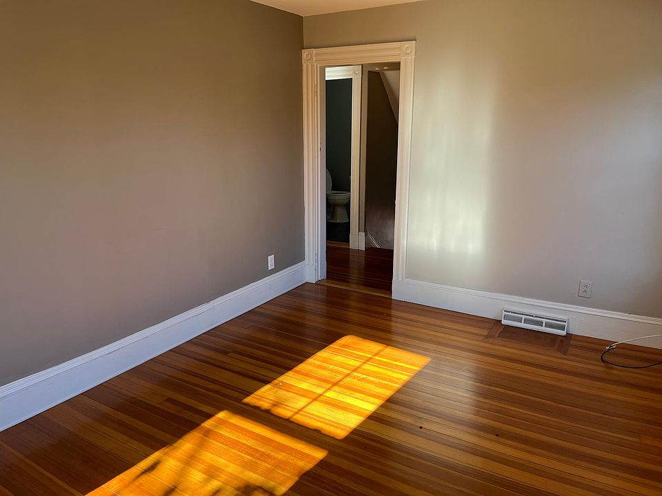 2nd image of 74 Minot St