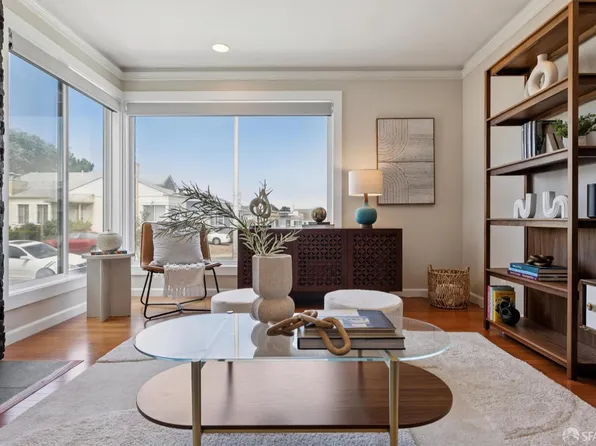 275 Fairlawn Ave, Daly City, CA 94015
