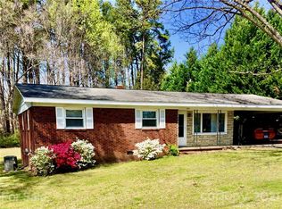 355 Southcircle Dr NW, Concord, NC 28027
