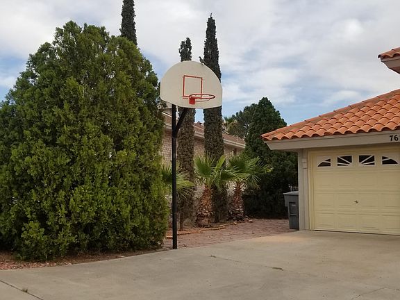 2nd image of 7620 Dianjou Dr