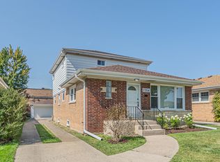 7324 N Nora Ave, Niles, IL 60714