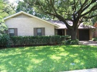 1402 Addington St, Irving, TX 75062