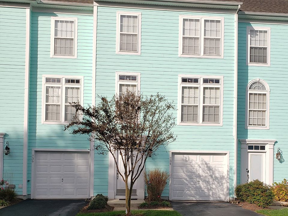1st image of 734 Sunrise Ct