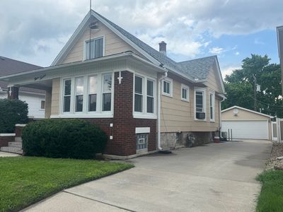 912 Vine St, Joliet, IL, 60435