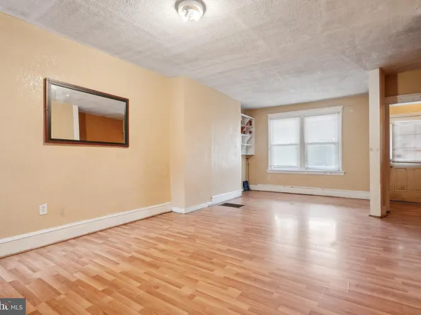 3245 A St, Philadelphia, PA 19134
