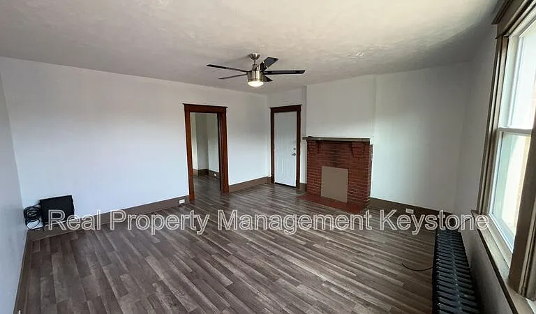 1247 Chartiers Ave #3 — Photo 9