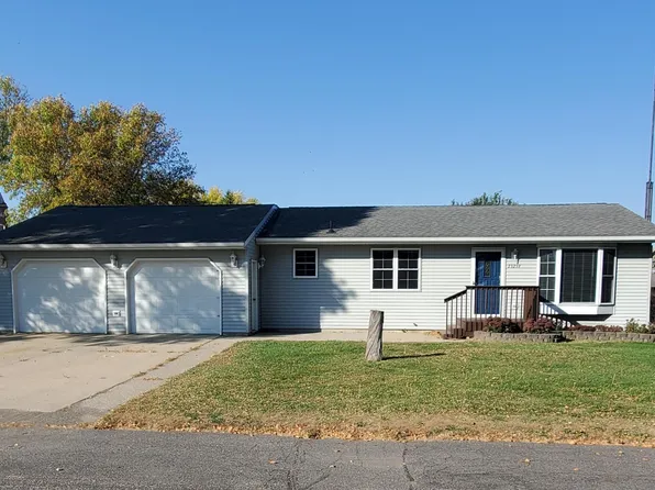 23259 Janette Ct, Paynesville, MN 56362