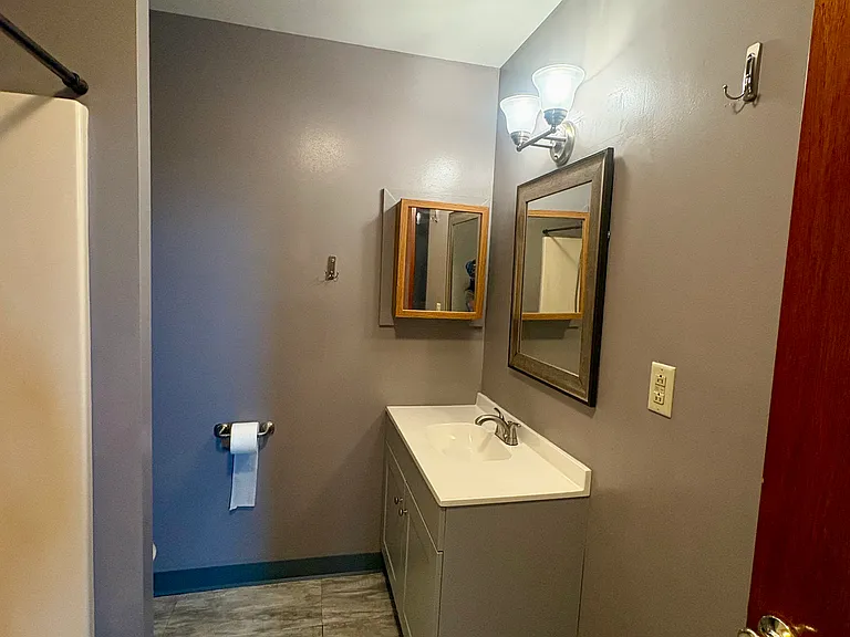 409 La Grange Ave #112 — Photo 13