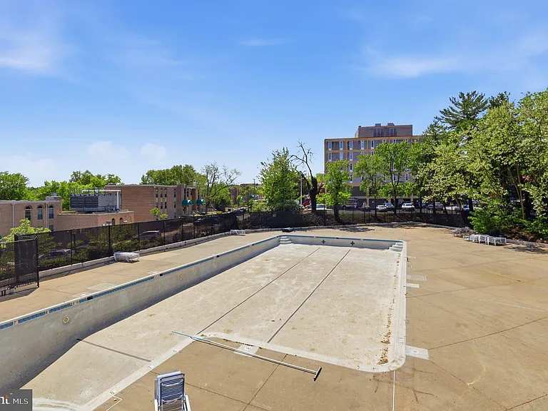 5300 Holmes Run Pkwy #607 — Photo 27