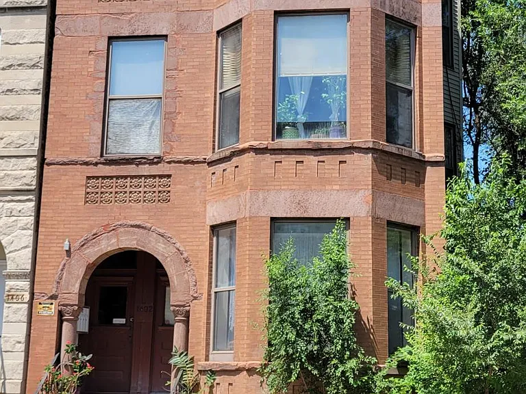 1402 W Superior St #2F — Photo 1