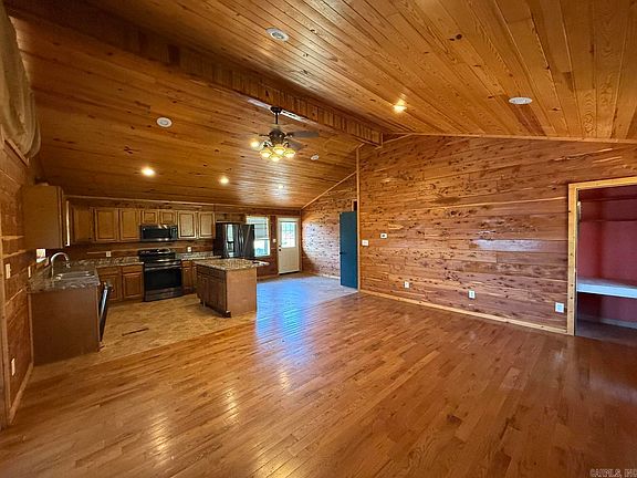 5th image of 1509 Newport Rd