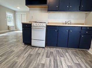 5825 Sledge St APT F, Hanahan, SC 29410