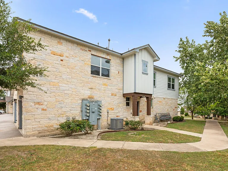 2101 Town Centre Dr #1808 — Photo 8
