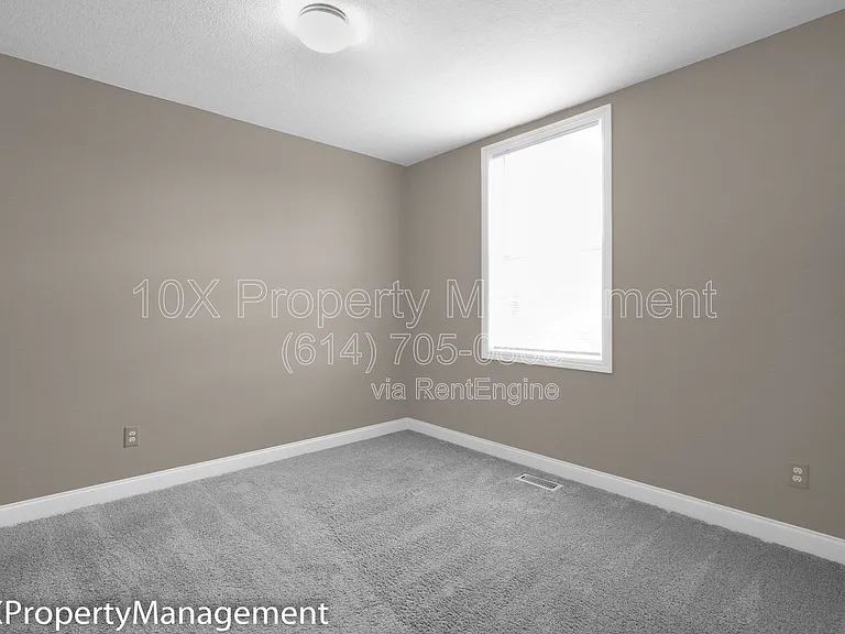 3056 Melville St — Photo 16
