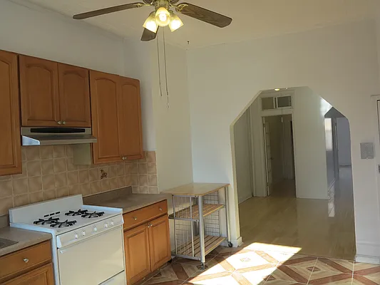 Rented by Target Realty Group | media 15