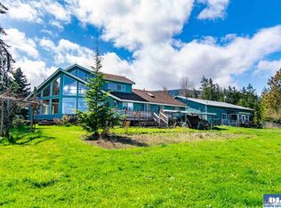 1754 Happy Valley Rd, Sequim, WA 98382