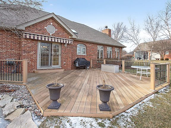 5th image of 60 Long Cove Dr