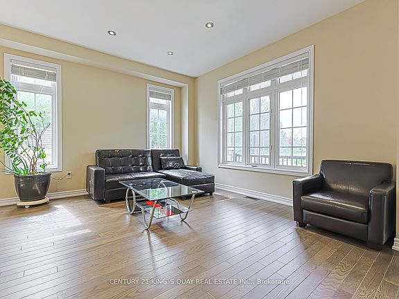 3rd image of 1 Bloom St