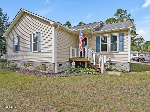 495 Pine Lake Road, Southport, NC 28461