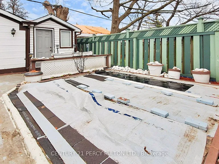 69 24th St — Photo 45