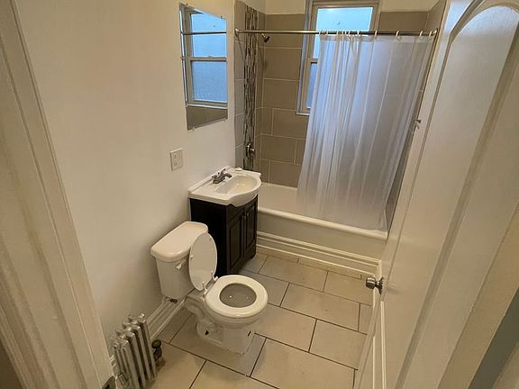 3rd image of 7004 S Indiana Ave #129-3