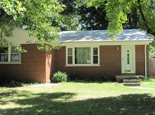 7976 Elna Kay Dr, Evansville, IN 47715