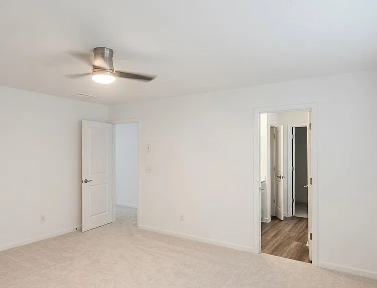 5531 Hydrangea St — Photo 7