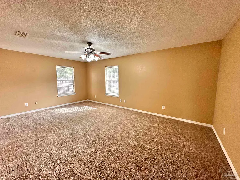 4856 Genevive Ct — Photo 10