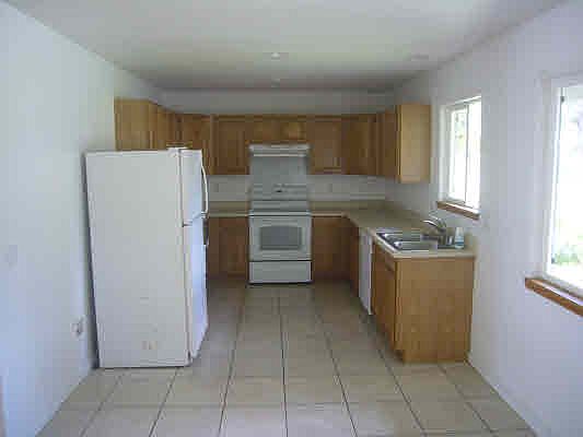 3rd image of 18-4138 Haumalu St