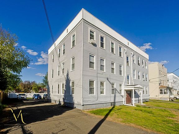 3rd image of 36 Artisan St