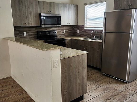 4th image of 4008 Hawthorne Ave APT 3
