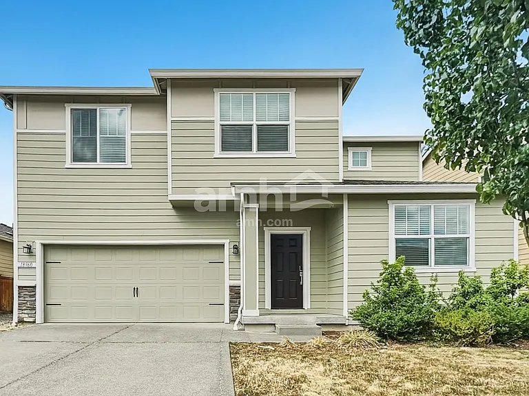 18960 112th Avenue Ct E — Photo 1