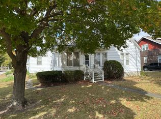 205 W Harrison St, Cissna Park, IL 60924