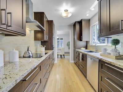 1120 Brewster Ave, Redwood City, CA, 94062