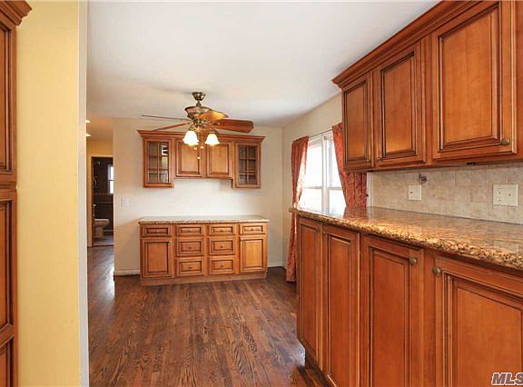 5th image of 1673 Amsterdam Ave