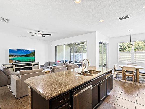 3rd image of 873 Haring Ln