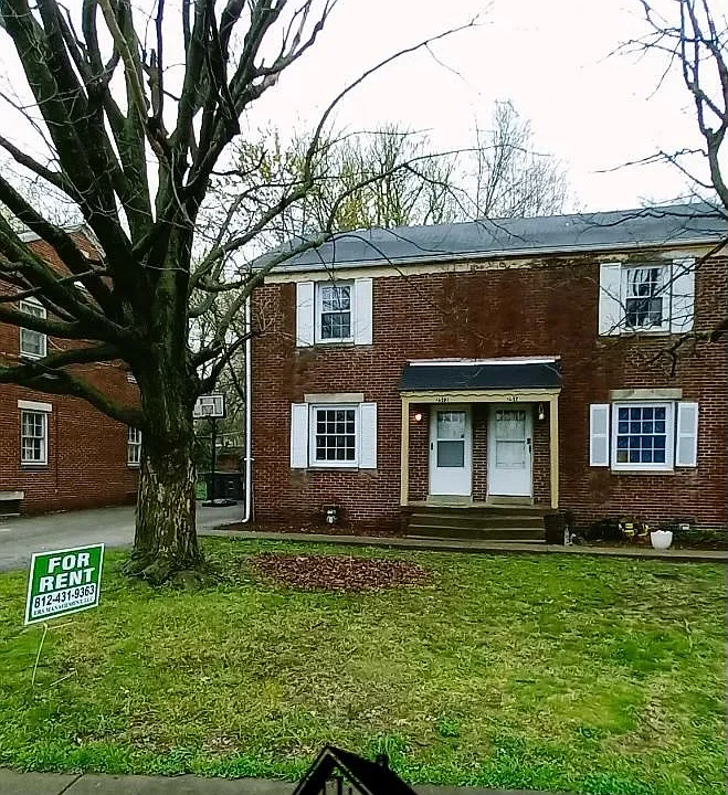 2512 Adams Ave