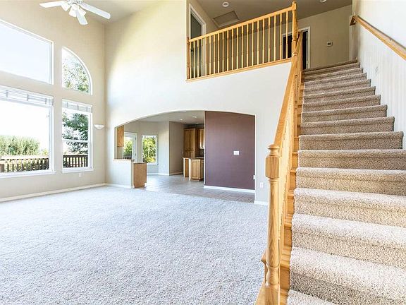 4th image of 1402 S 44th Ave