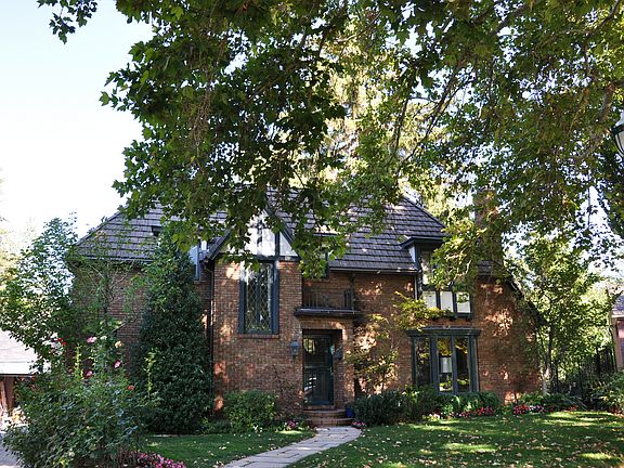2nd image of 1345 E Normandie Cir