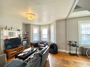 121 Hillside St #U3, Roxbury Crossing, MA 02120