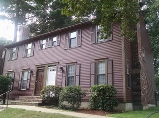 307 Wellman Ave #307, North Chelmsford, MA 01863