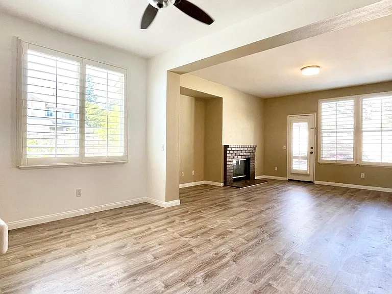 35740 Coral Dr — Photo 19