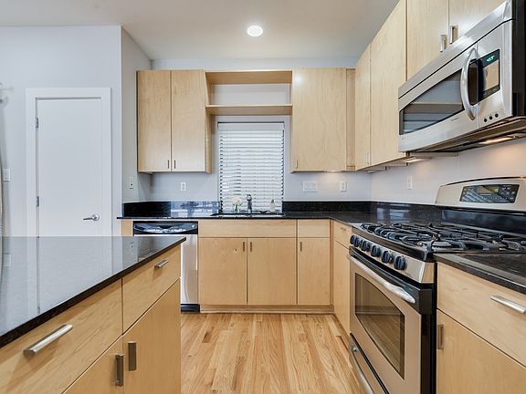 Lots of cabinet storage