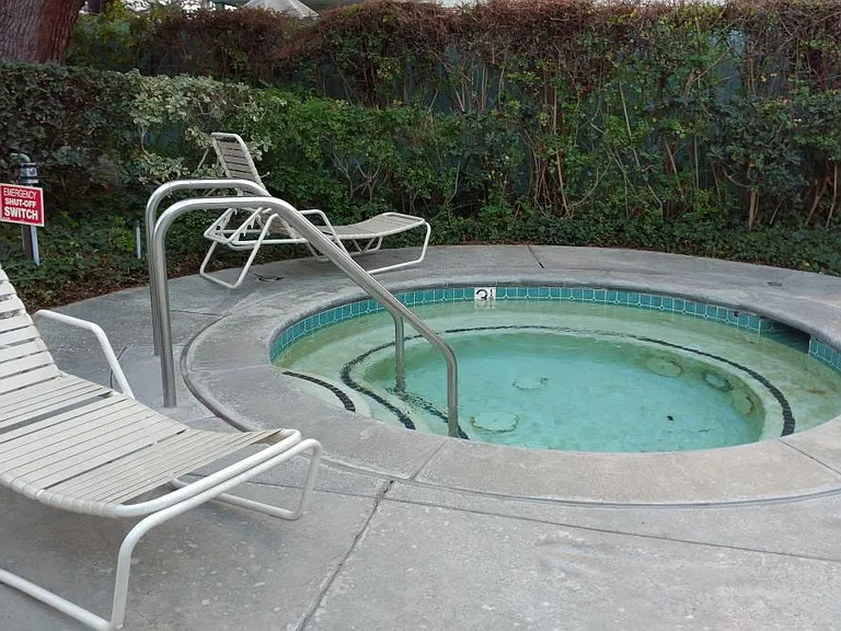 Jacuzzi/Spa