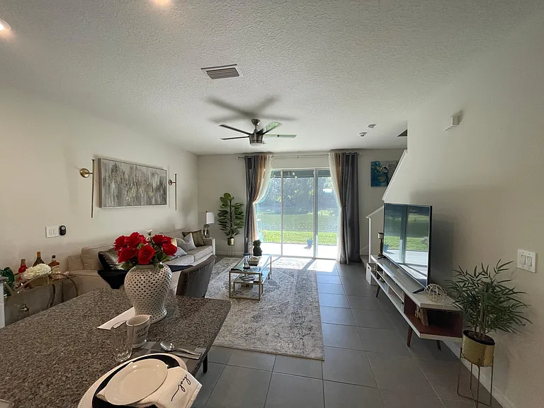 8644 Milestone Dr — Photo 2