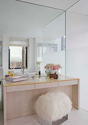 Rented by Compass | media 55