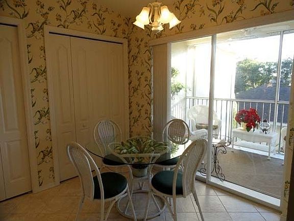 3rd image of 26200 Clarkston Dr Unit 21202